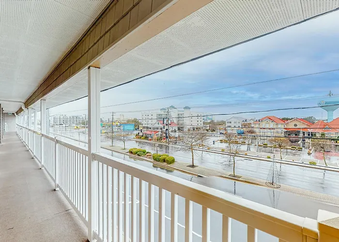 Apartment Sea 302